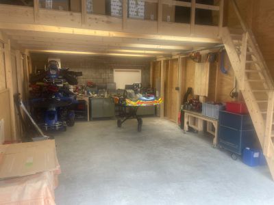 clean workspace
wat een mooie schone werkplaats . top
